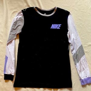 THE NIKE TEE- Long sleeve